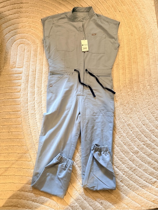 Figs Pants - Figs scrubs jumpsuit medium
